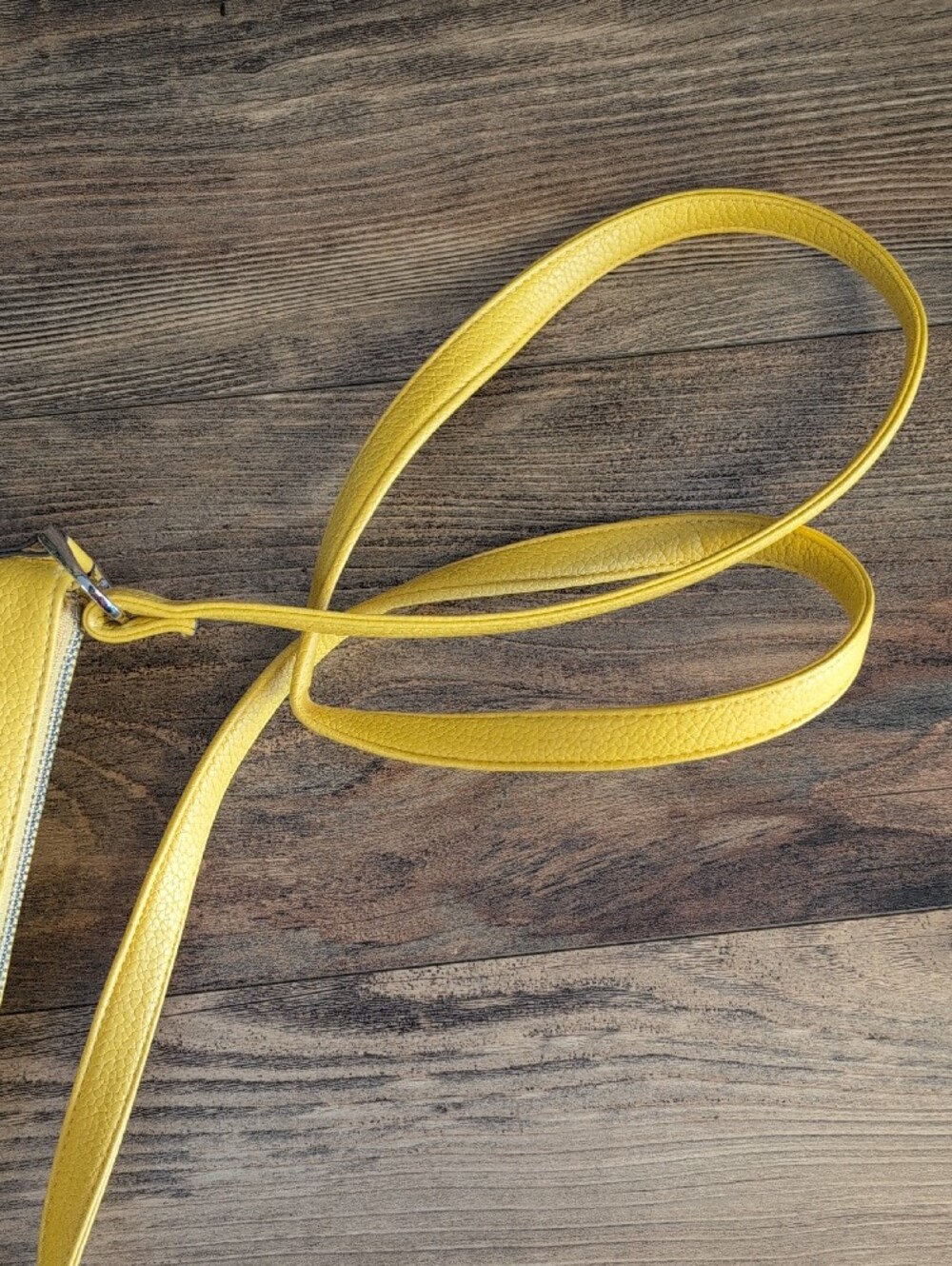 a new day Yellow Pebbled Crossbody Bag F314 - Picture 5 of 9